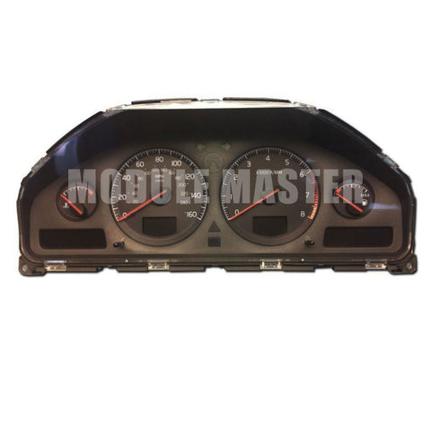 Volvo S60 S80 V70 XC70 XC90 instrument cluster with four gauges and four display screens.